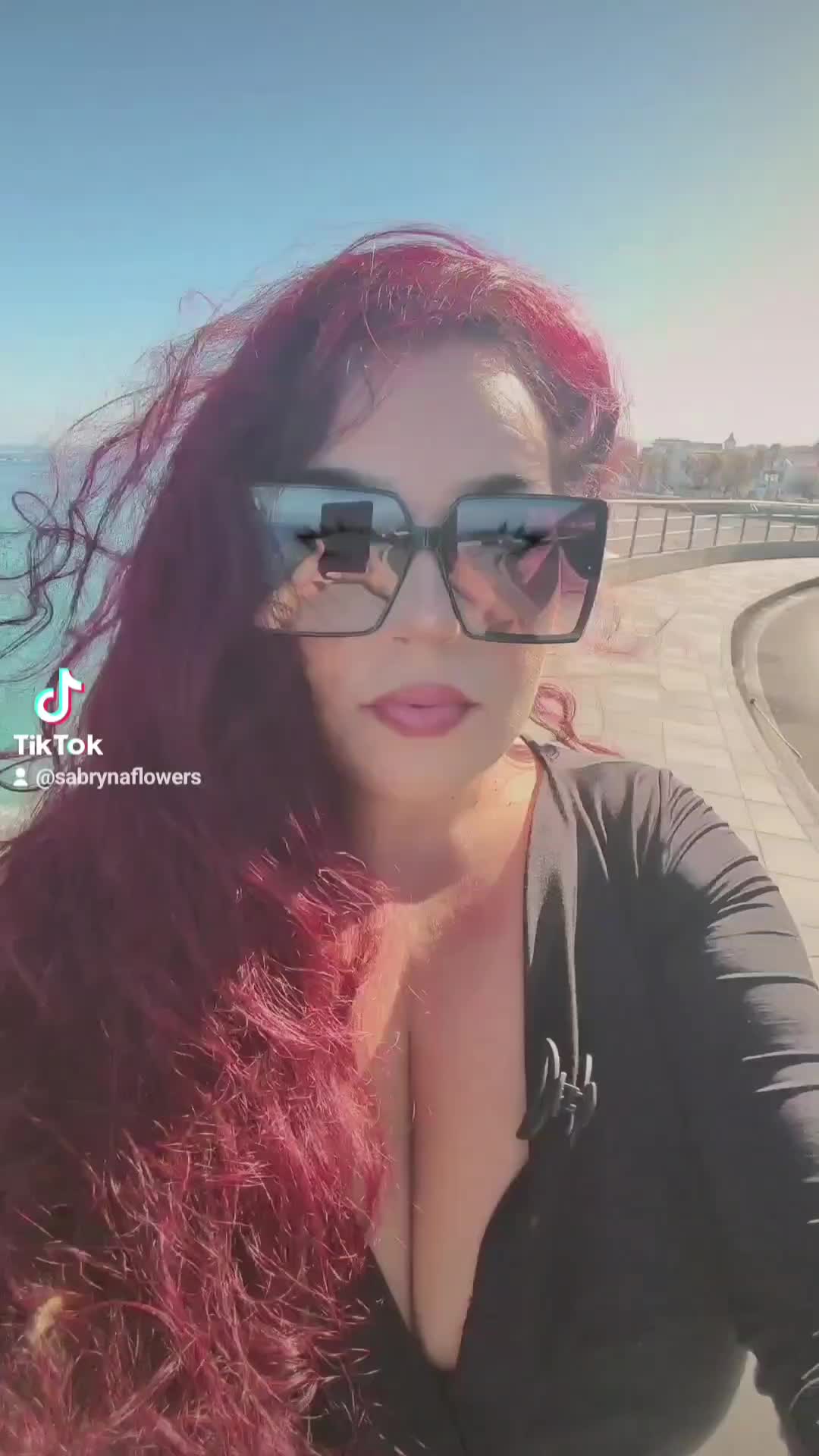 @Sabrina