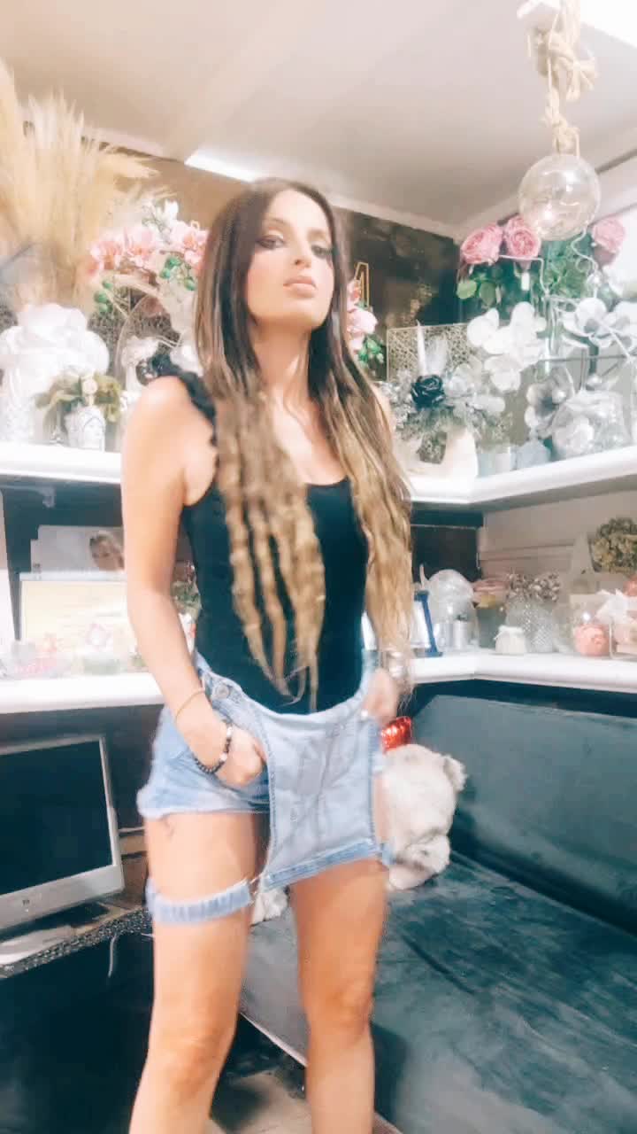@Daniela Pollicino