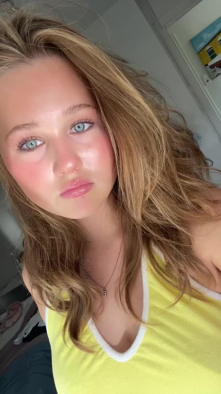 @Emmi