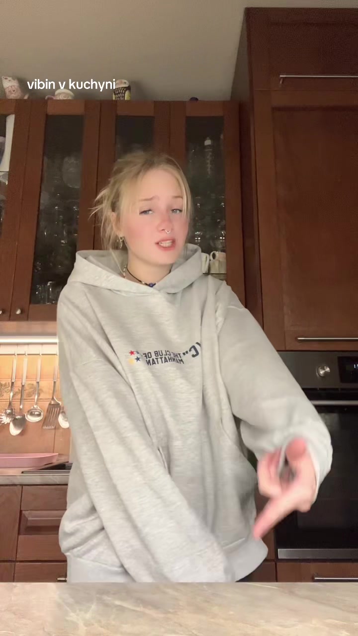 @<3