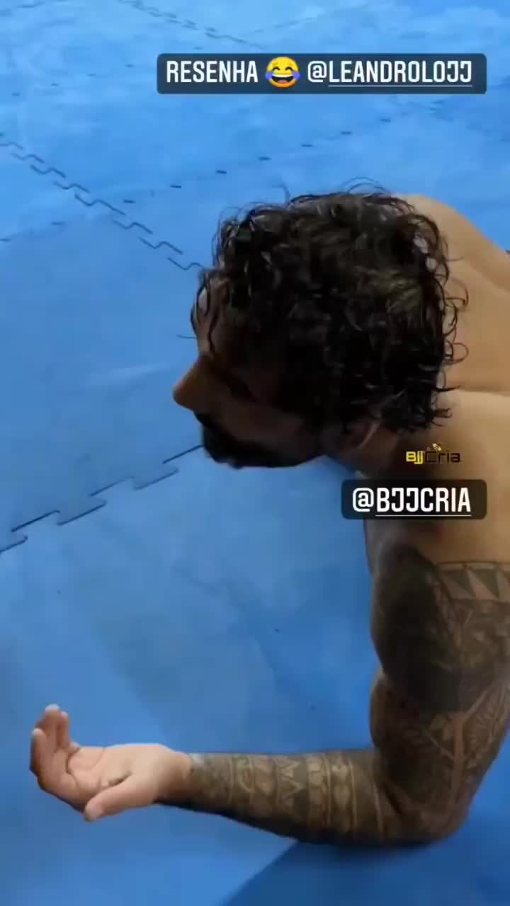 @Lapel Choke