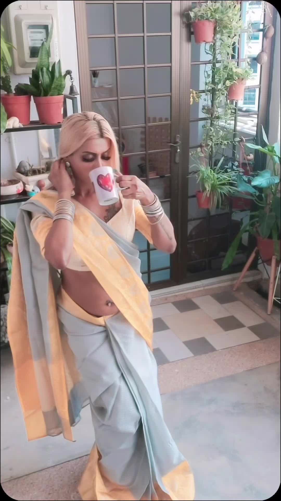 @Ginababezz