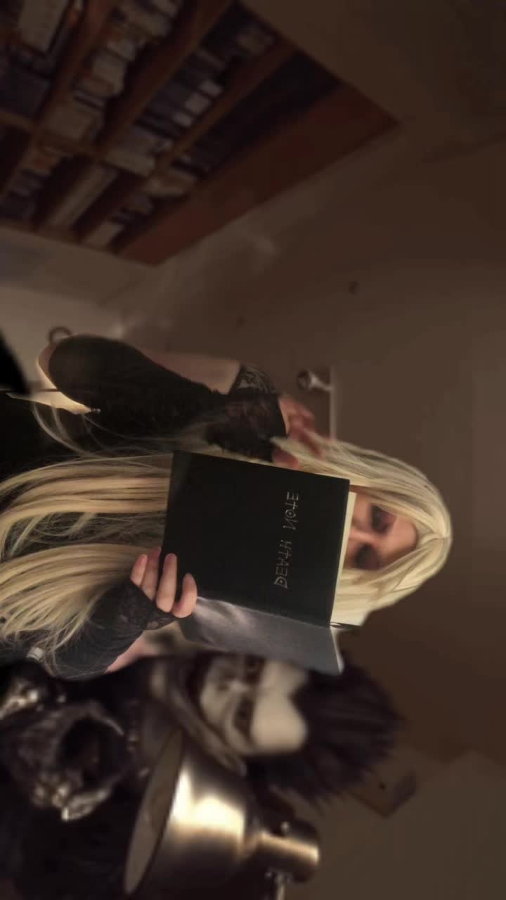 @Asyulmqueencosplay
