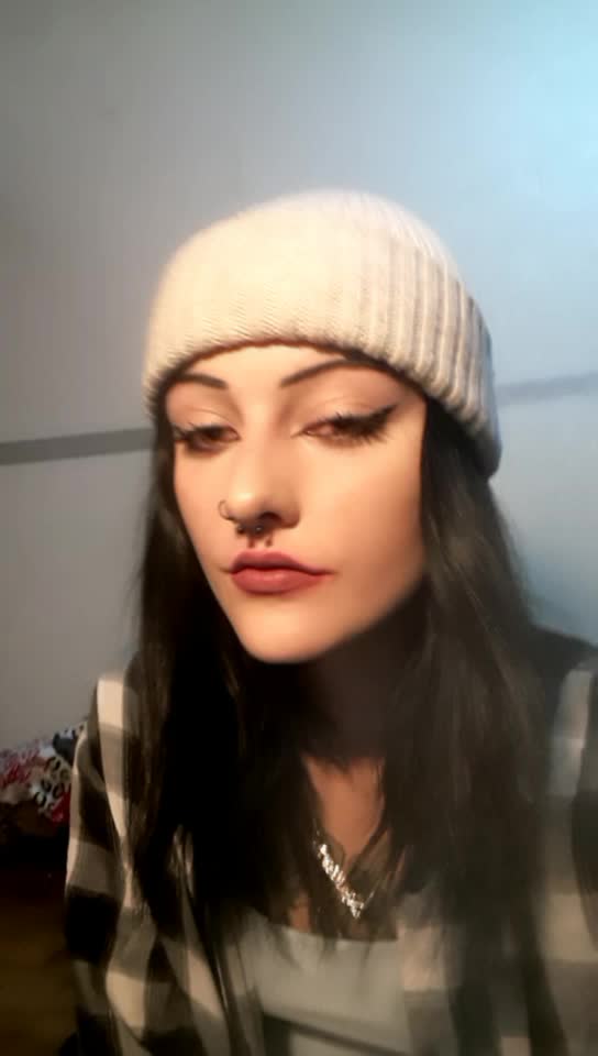 @ᗩᑎᘜI🍄
