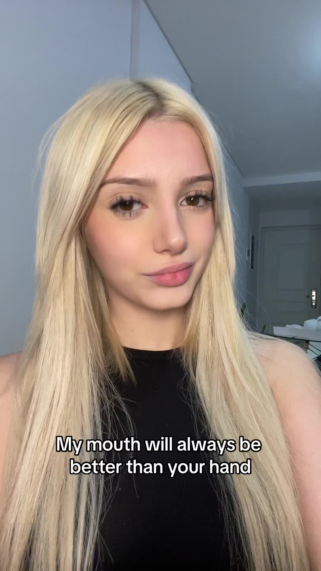 @Alexis White