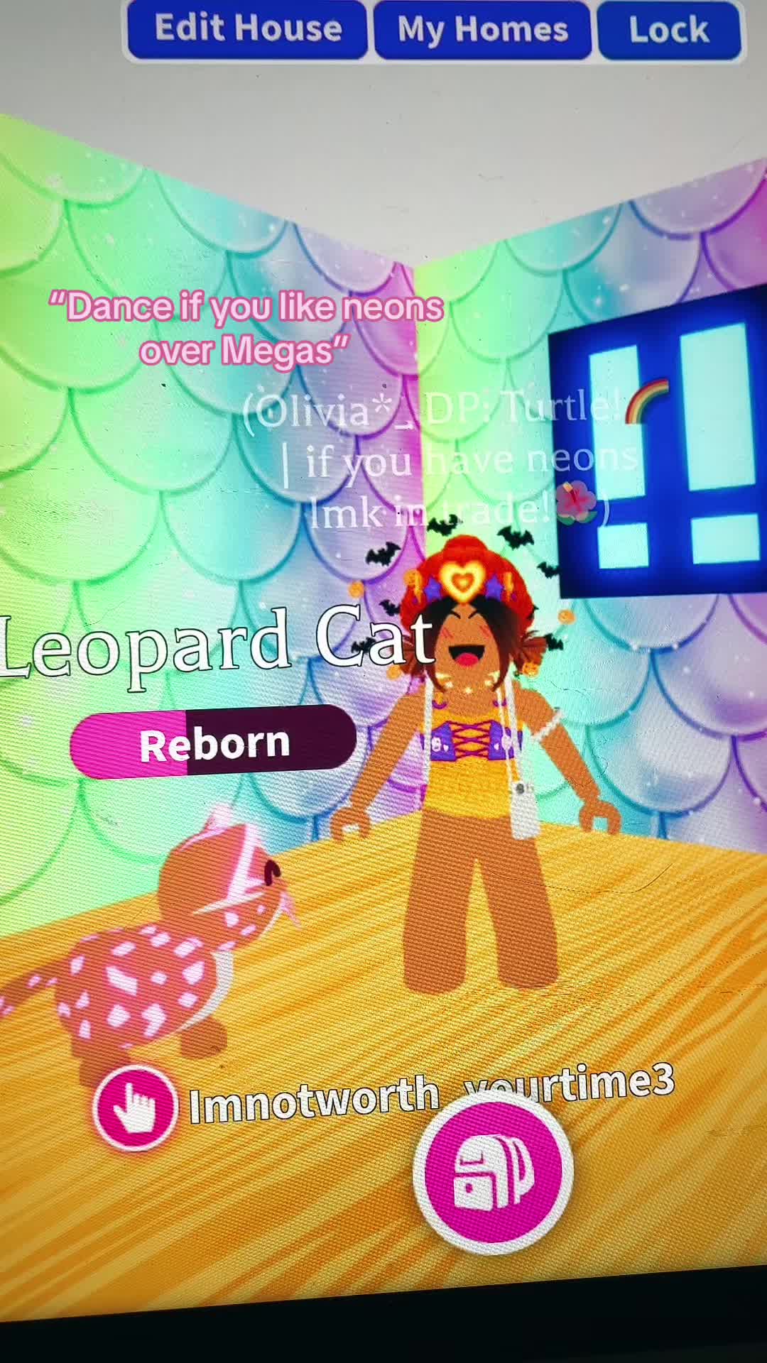 @Liv on adopt me❤️