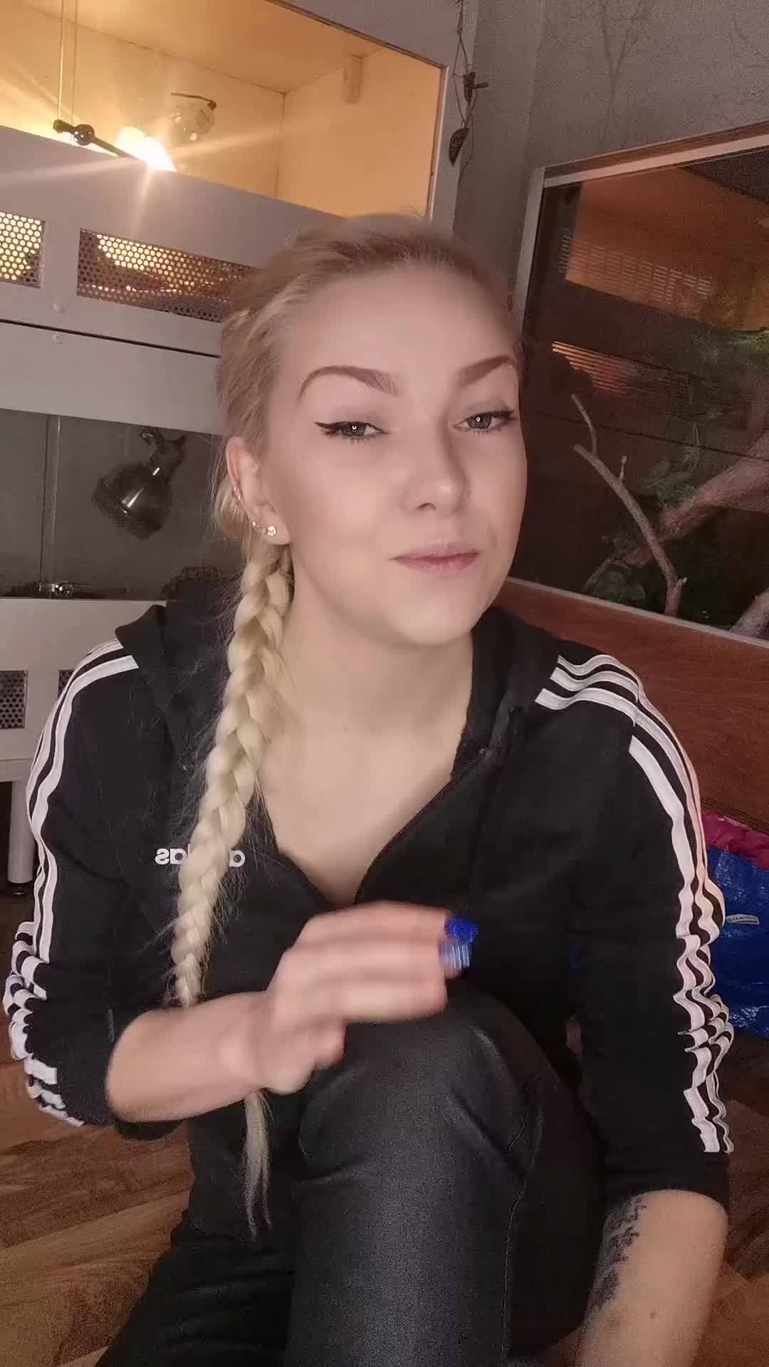 @Mari