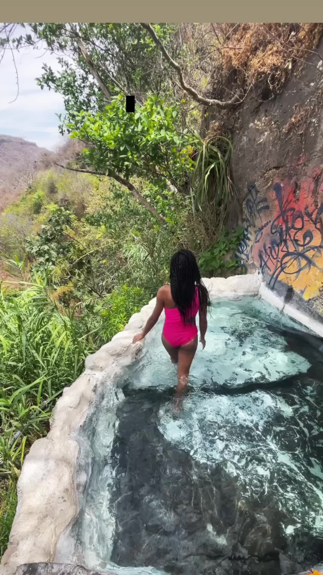 @Khadeejah