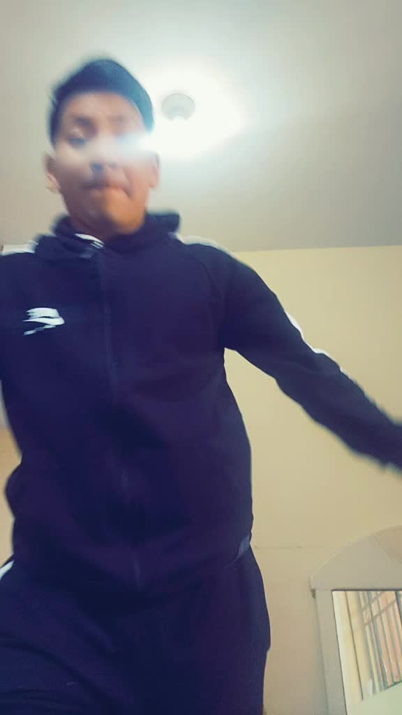 @KoRoNiTa