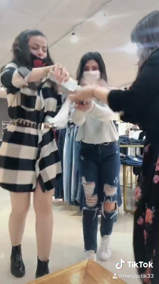@Neşe