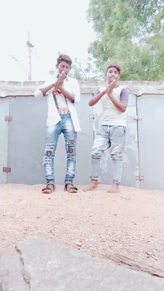 @user9895257453533