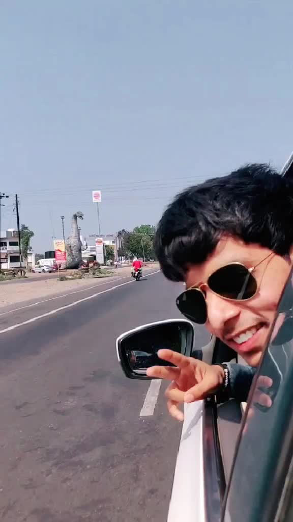 @akshay