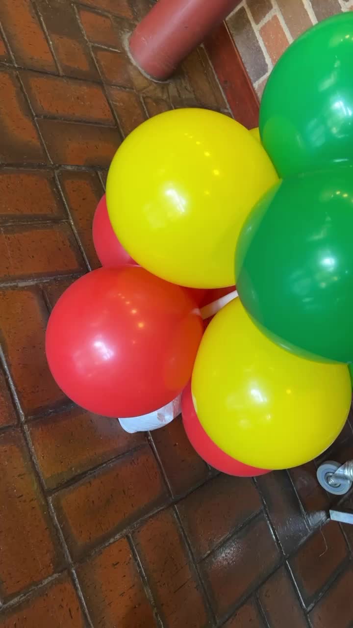 @Lola&rsquo;s Balloons