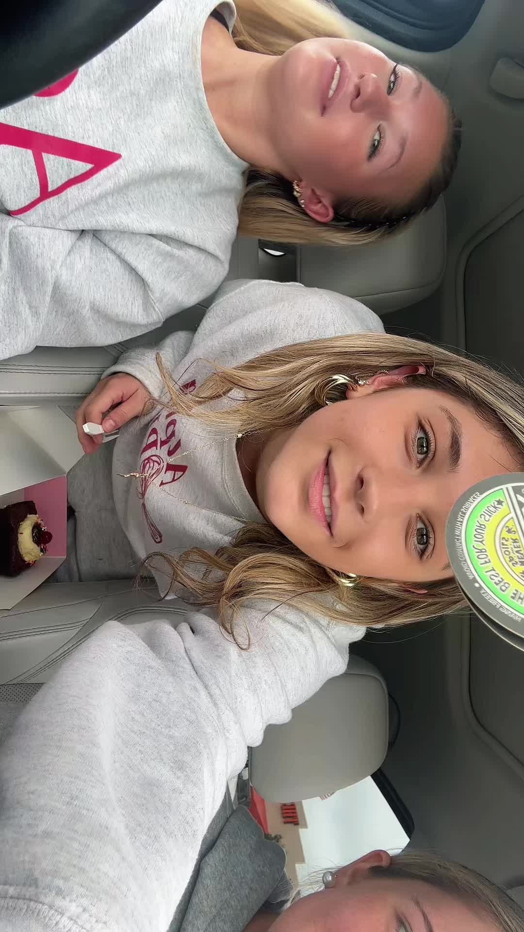 @oliviacasale_