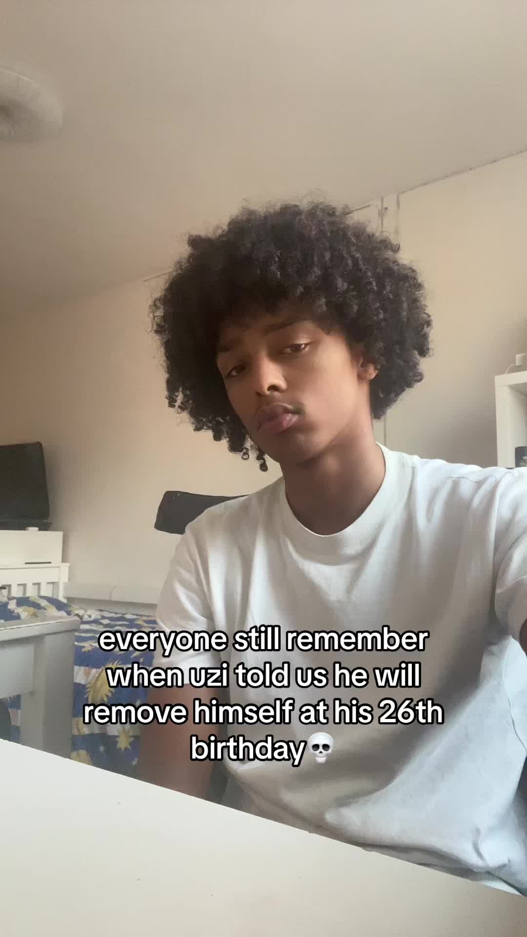 @👤