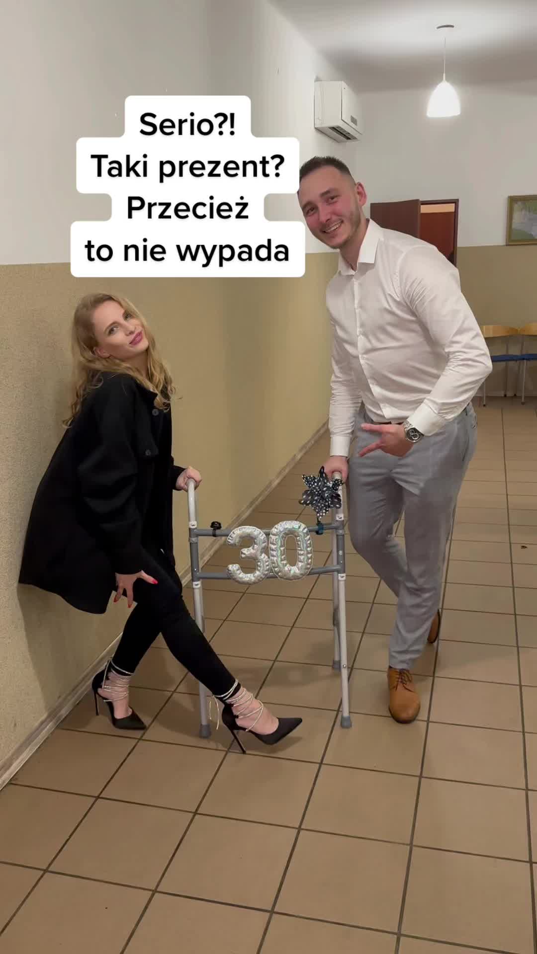 @MROZIKS