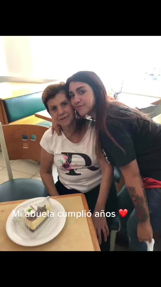 @julyzambranooo