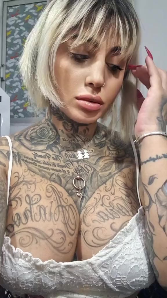 @🦋Lobna LiLi🦋