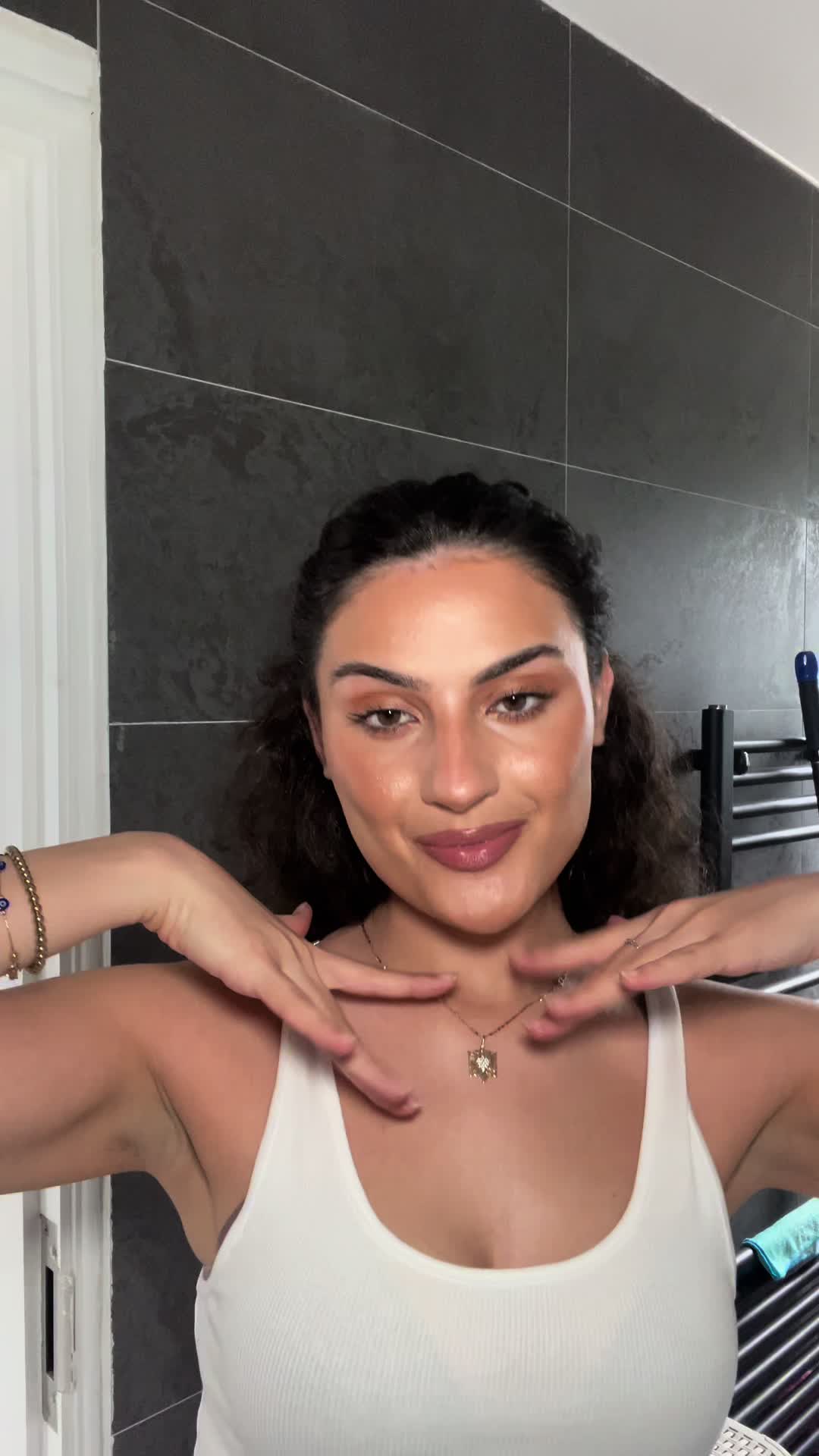 @Kamela Halili