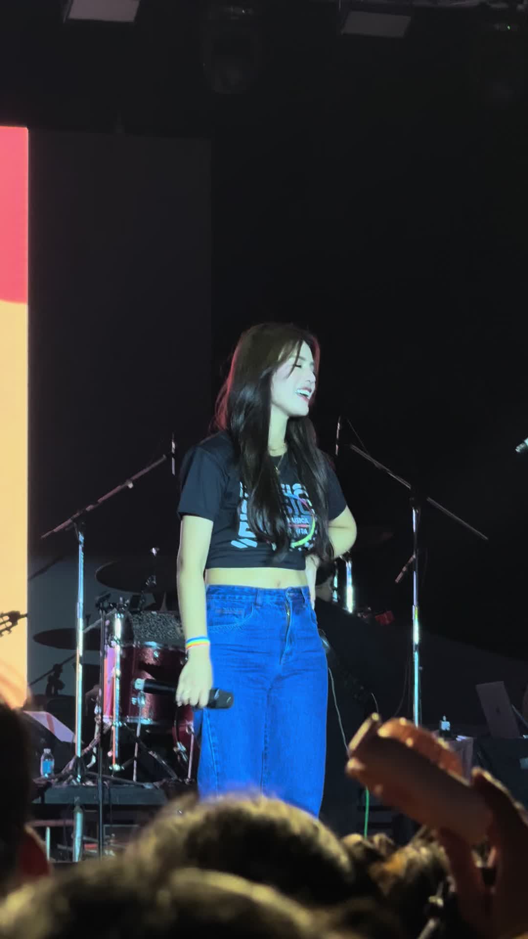 @BjaneVaz