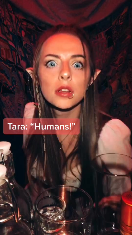 @ValTheFantescapist