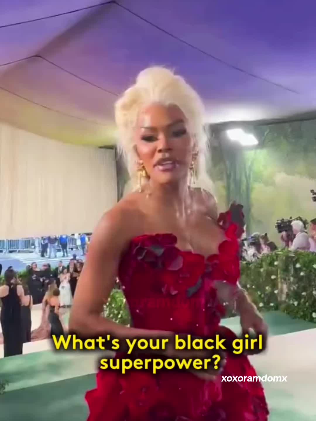 @🫰🏾
