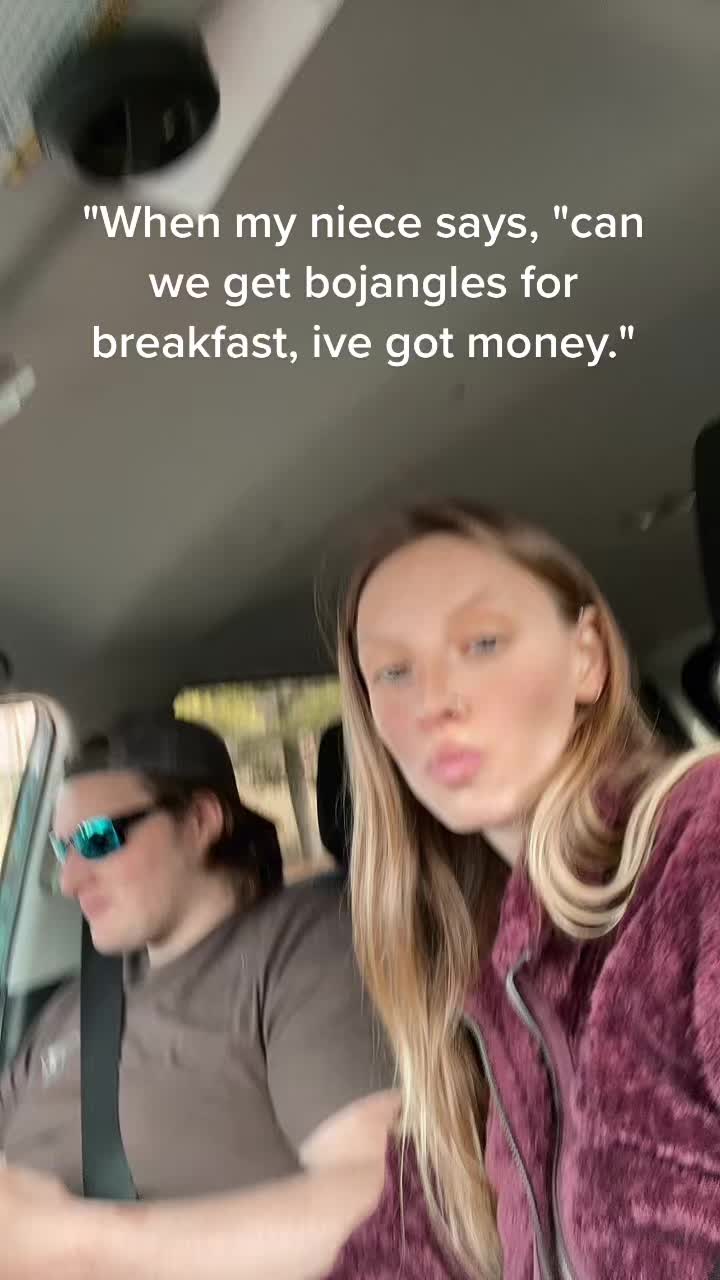 @Harley Moretz