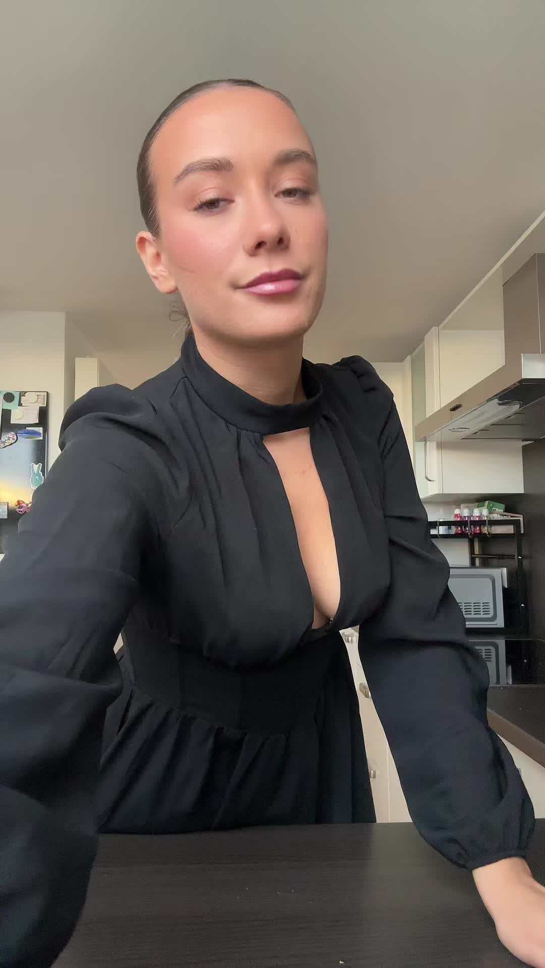 @Fjolla