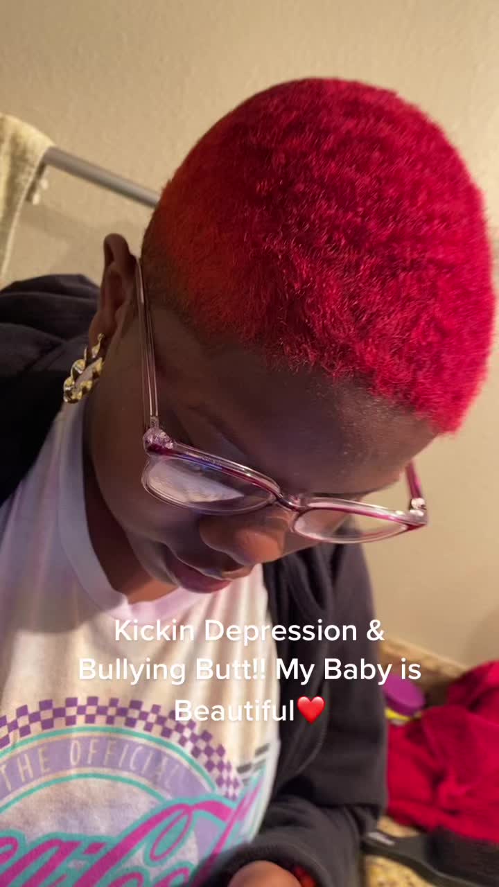 @MsRainbowBrunt