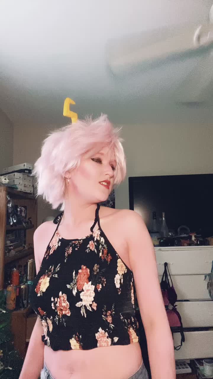 @WannaBFoxx