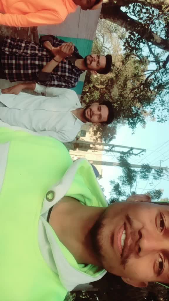 @AkaSh THakur Bohemia