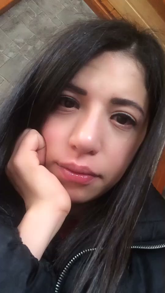 @Azime Menekşe