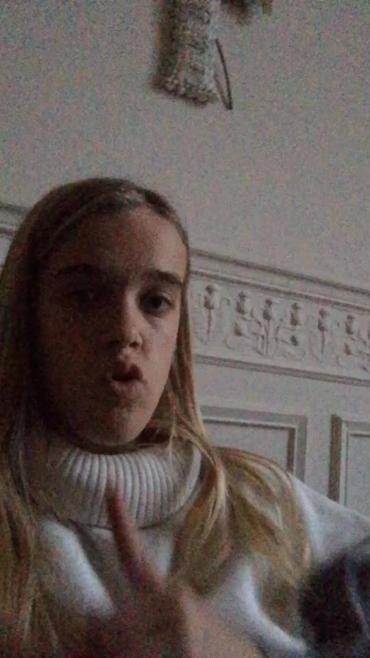 @elise castille