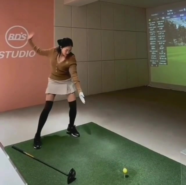 @T&aacute;m Golf
