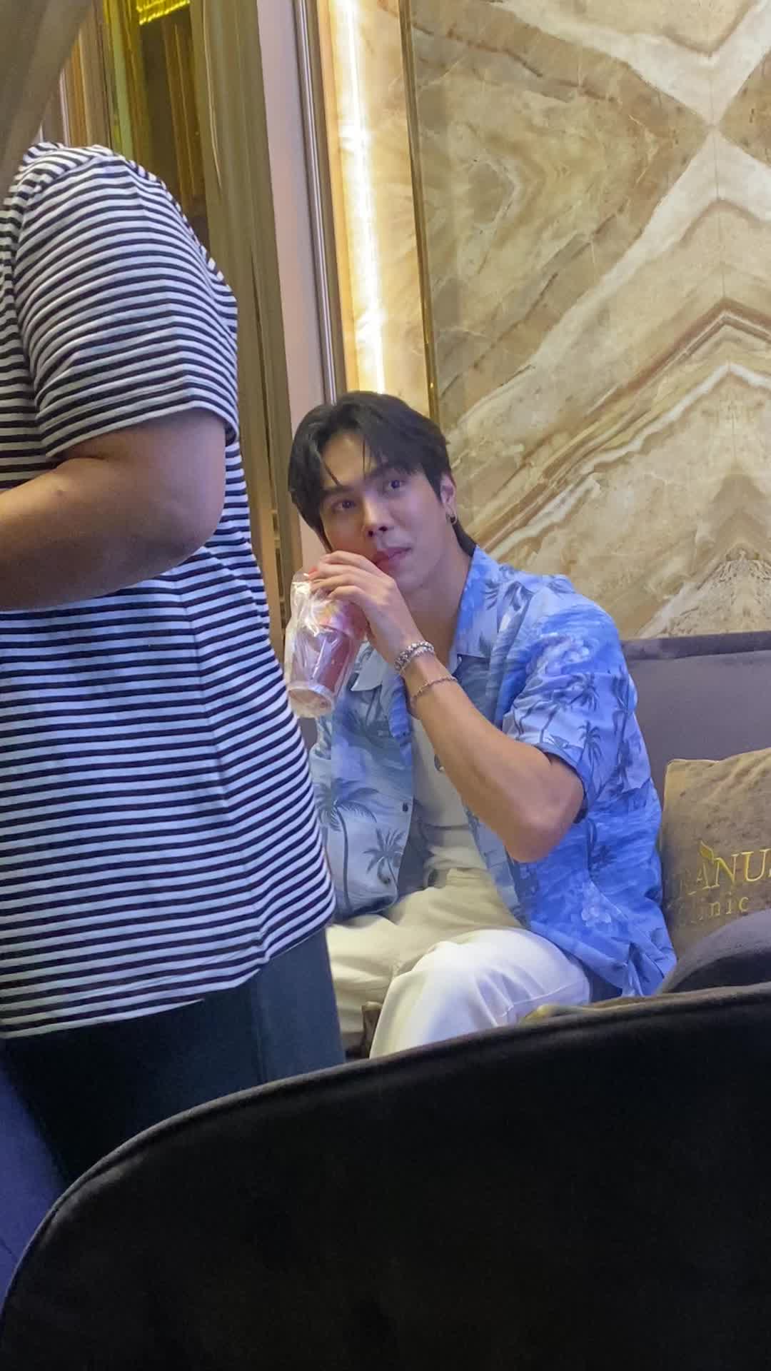 @𝐂𝐡𝐚𝐧 𝐘𝐚 💙🌻