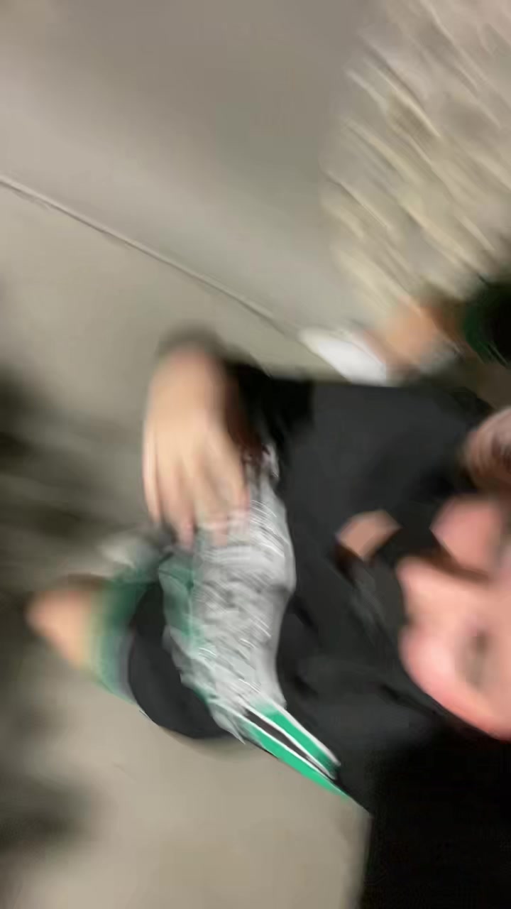 @Bel