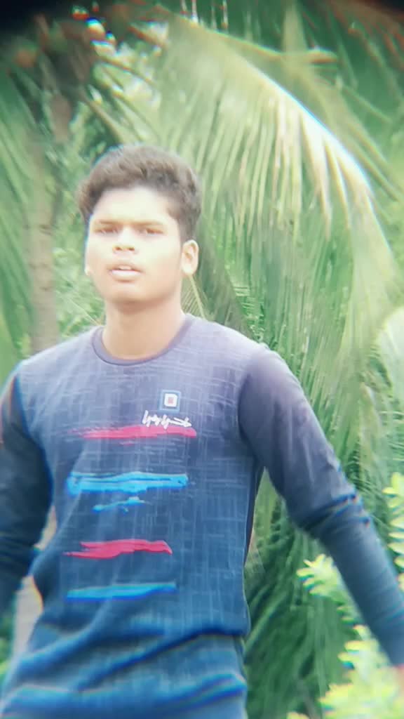 @outstanding boy om💔