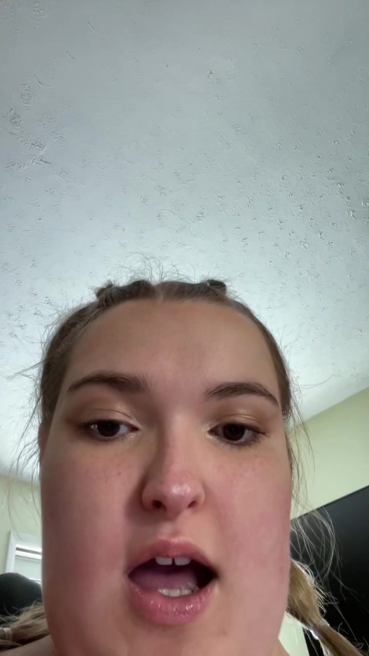 @carlee