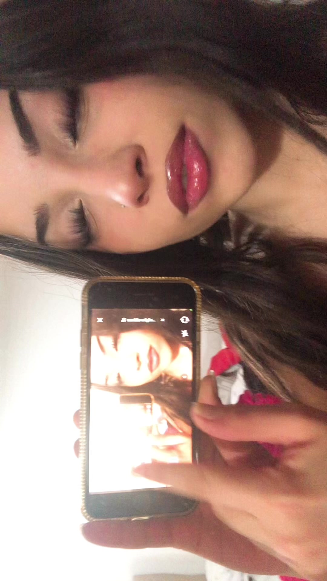 @tati 🍒🪞📿