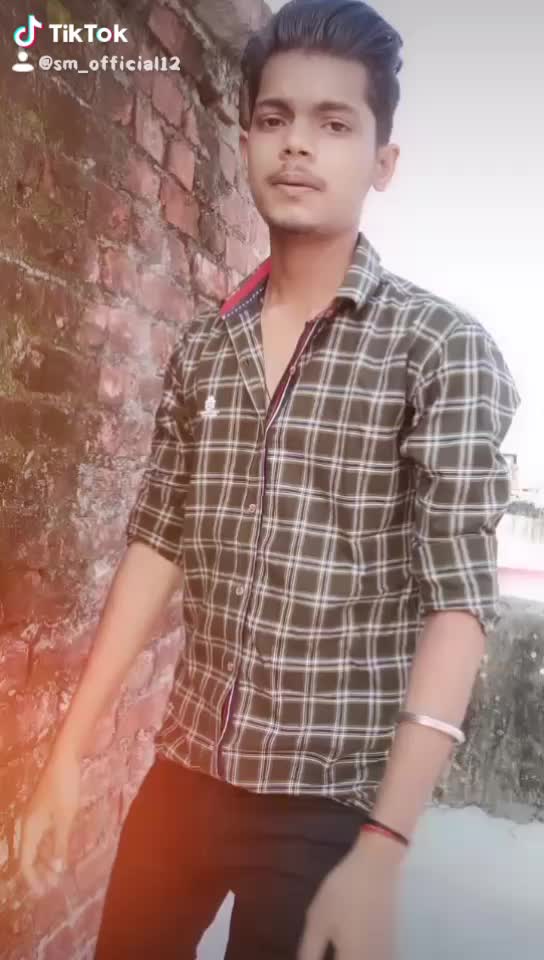 @⚡ I'm sujeet 😎 ⚡