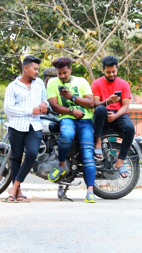 @👑ROYALS🔥RAHIL 36👑