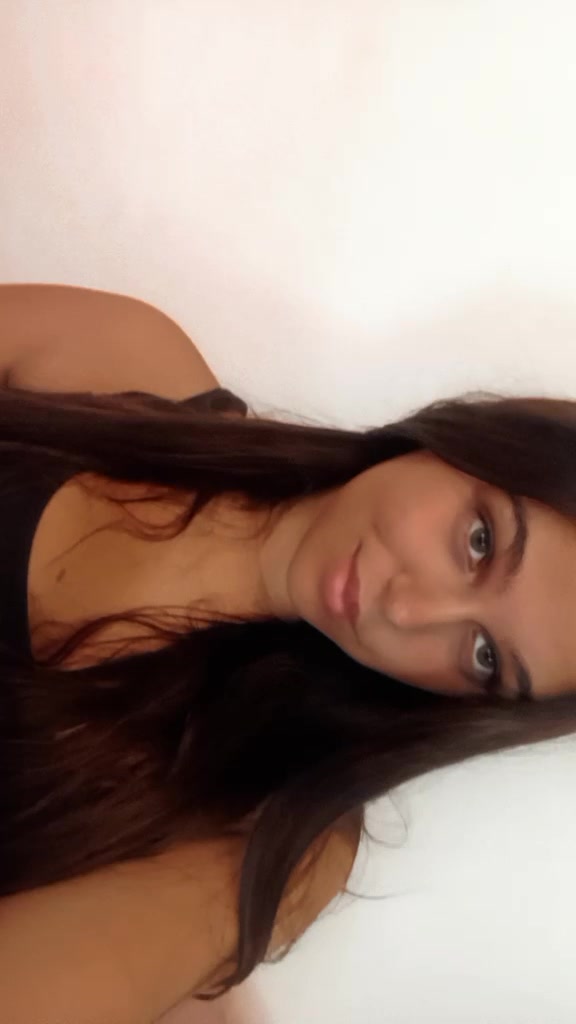 @Claauudiia01