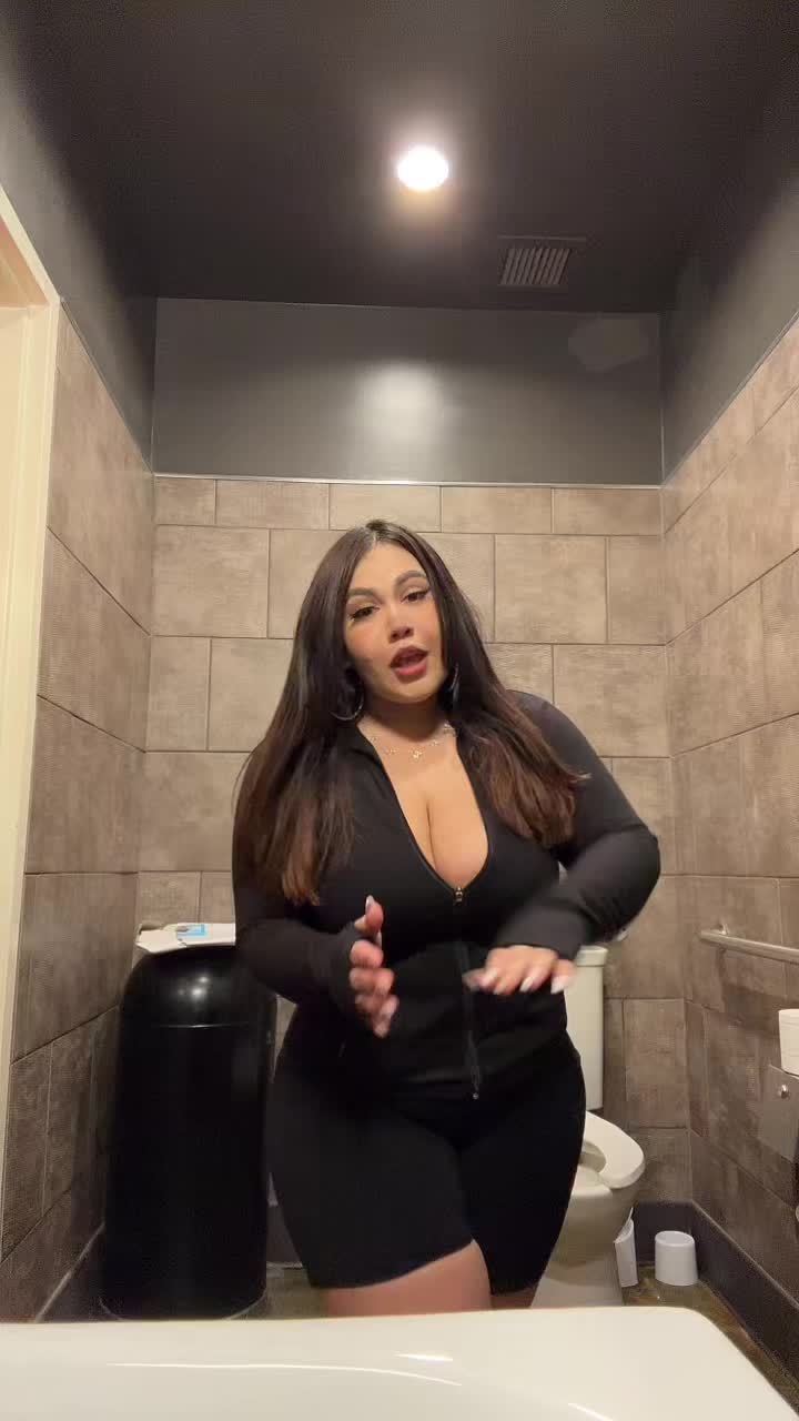 @Emma Scarlet