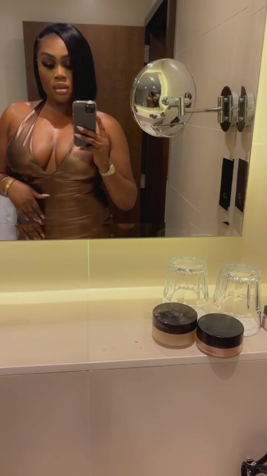 @jsmxox