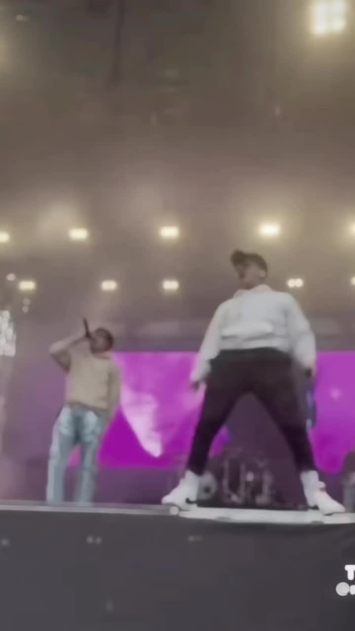 @minivalmar_😍
