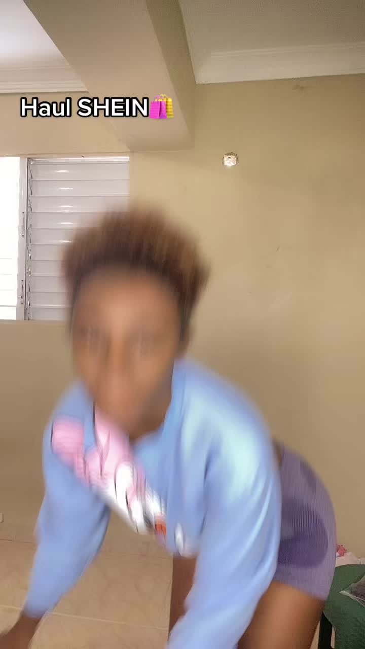 @laqueenugc