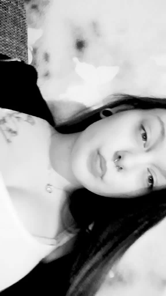 @𝓐𝓷𝓰𝓮𝓵𝓲𝓷𝓪❤️