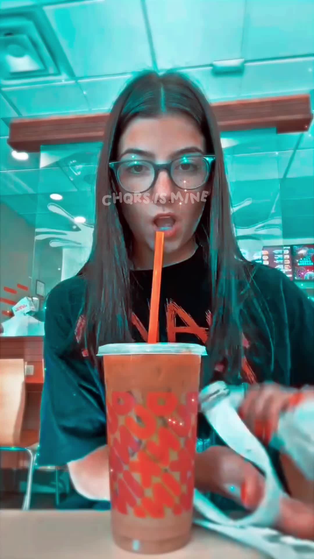 @Hii