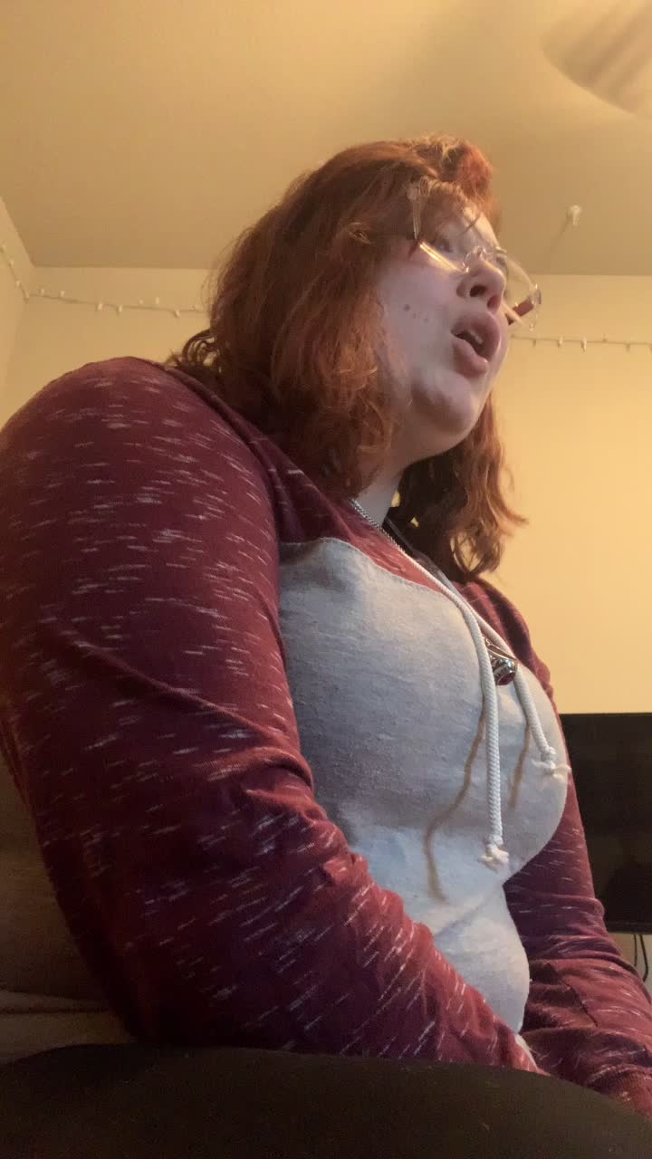 @𝓓𝒂𝒏𝒊🌺
