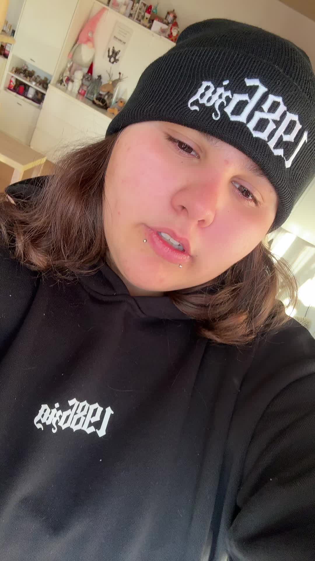 @Vivi